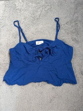 Le kate Blue Lace-Front Spaghetti Strap Crop Top small